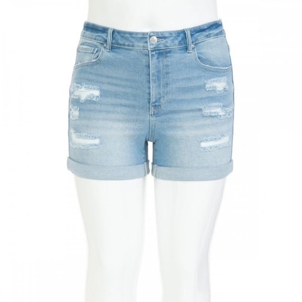 Plus Size Vintage Shorts With Destruction